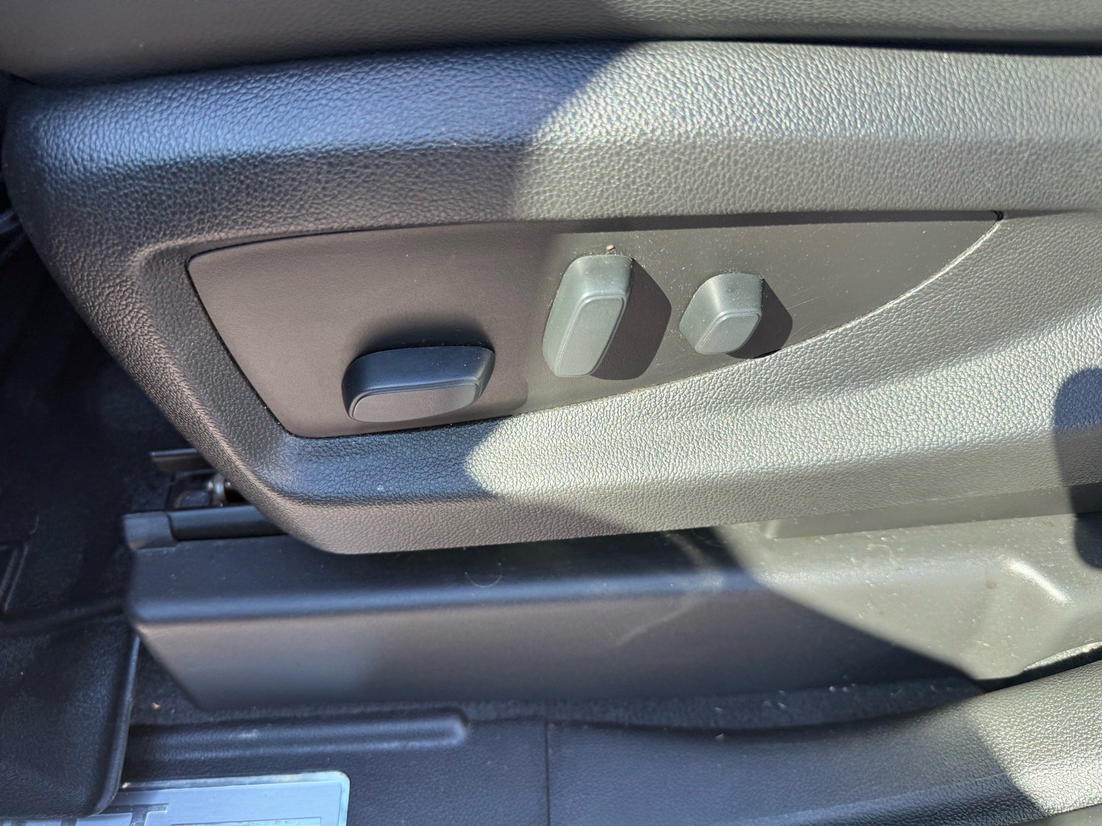 Used 2019 Chevrolet Tahoe Premier AWD/4WD image 19