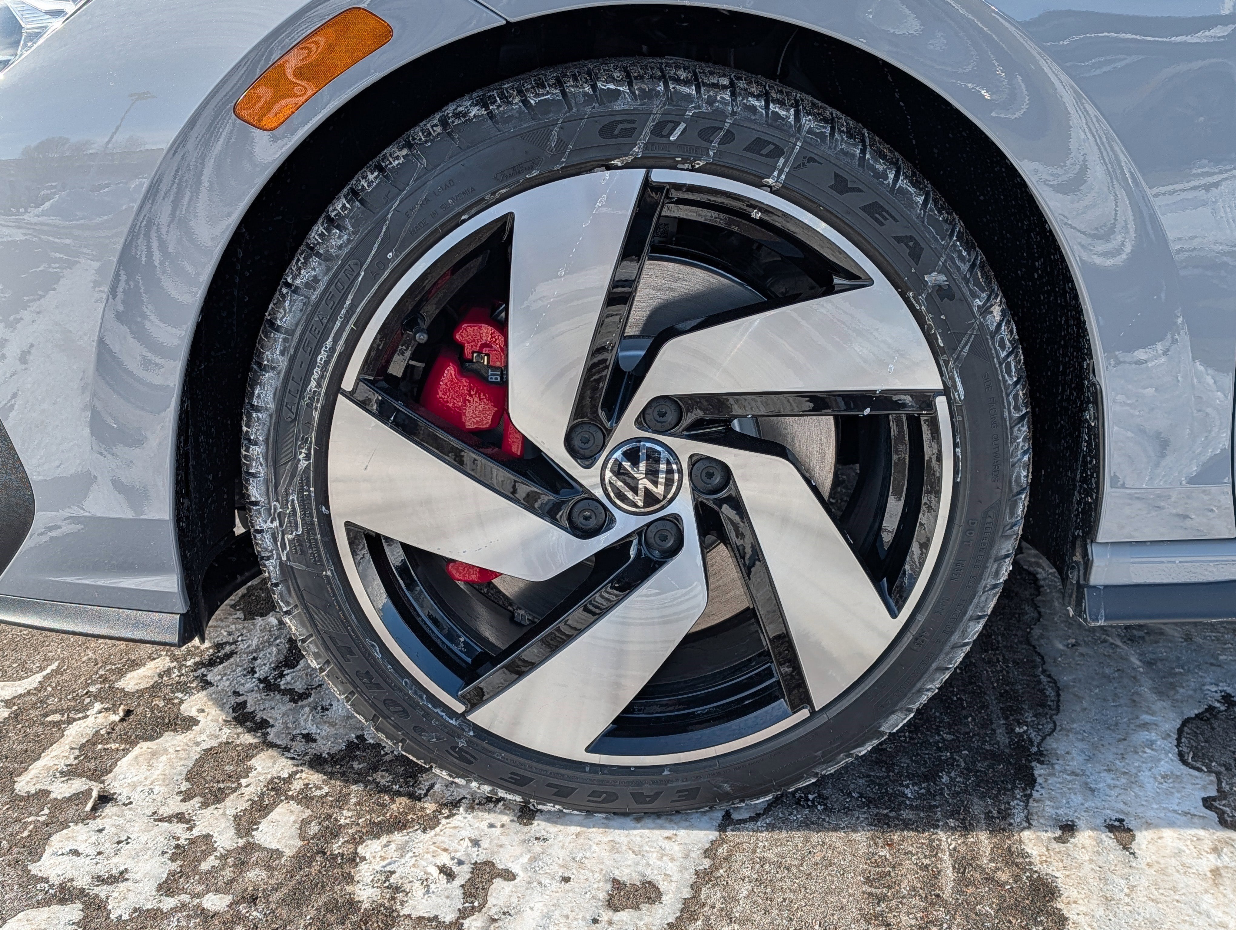 New 2026 Volkswagen GTI S image 5