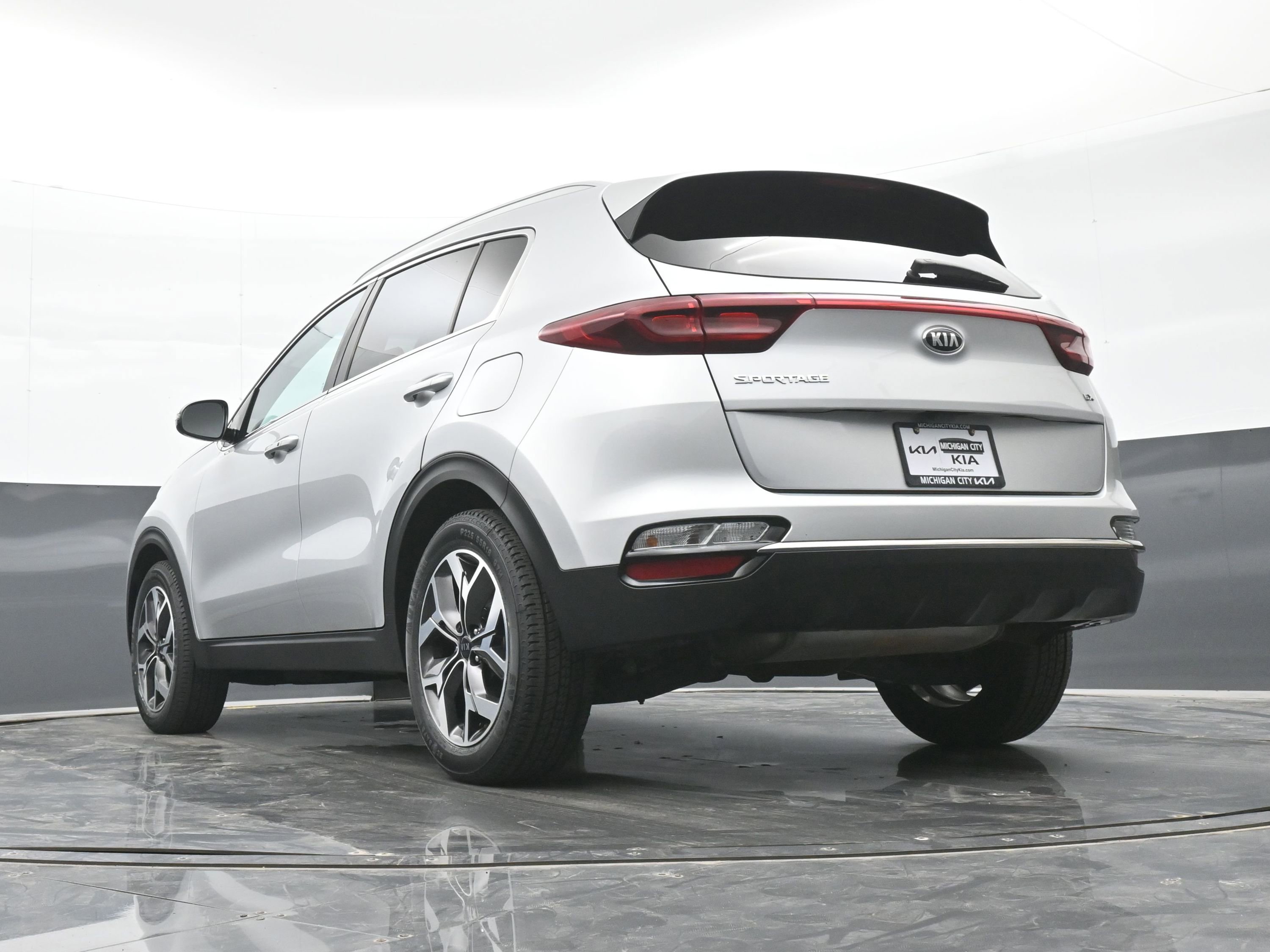 Used 2020 Kia Sportage EX FWD image 37