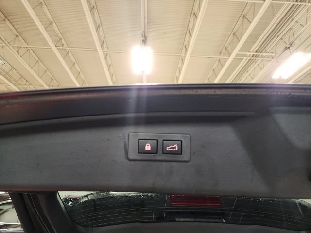 Used 2025 Subaru Outback Premium AWD/4WD image 27