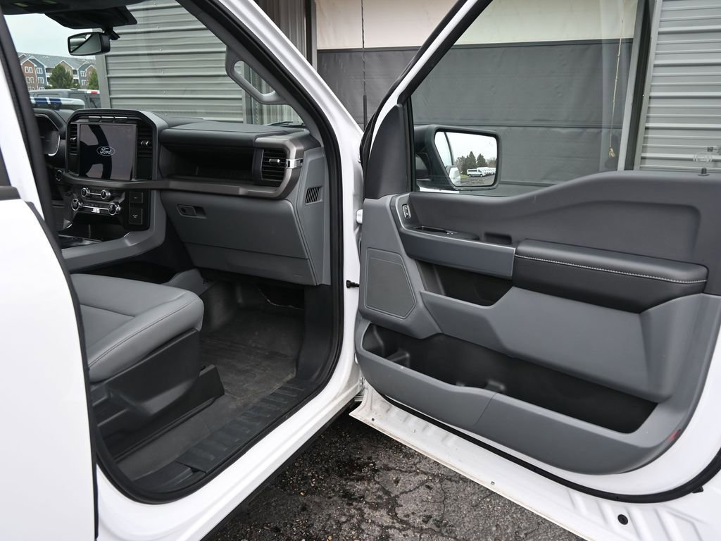 Used 2024 Ford F150 Lightning Pro image 18