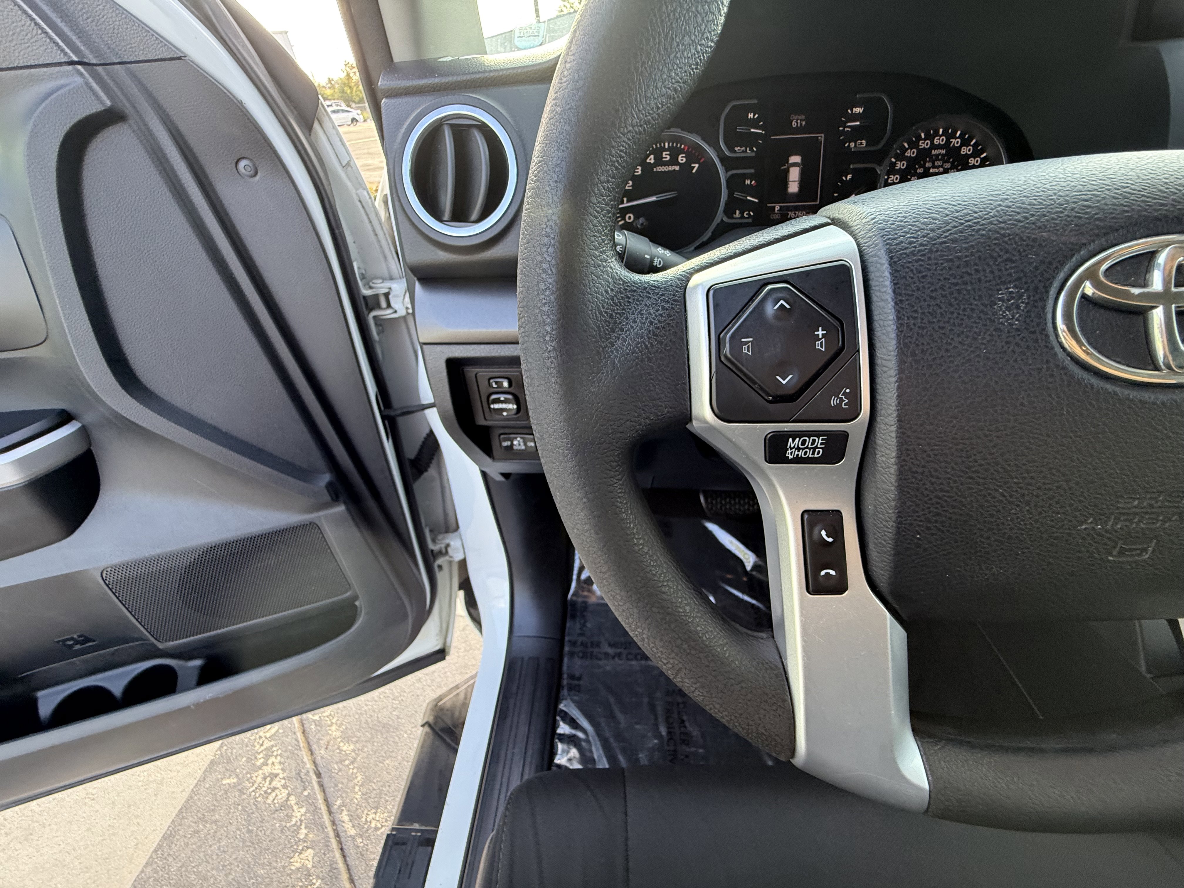 Used 2019 Toyota Tundra SR5 image 21