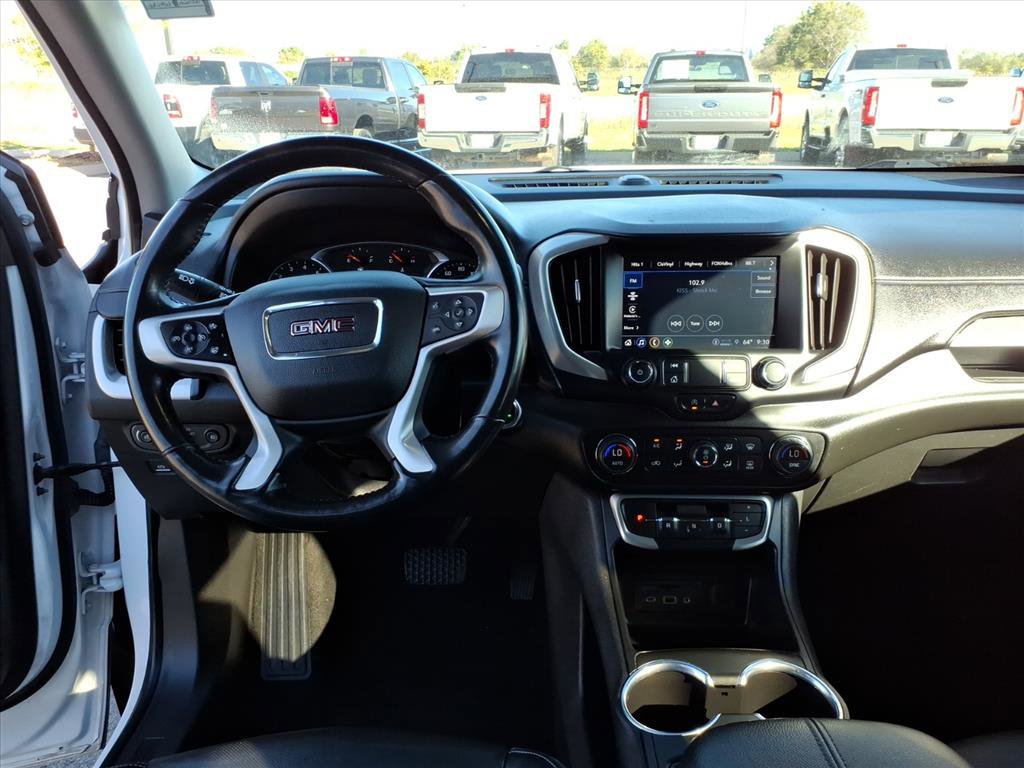 Used 2022 GMC Terrain SLT image 14