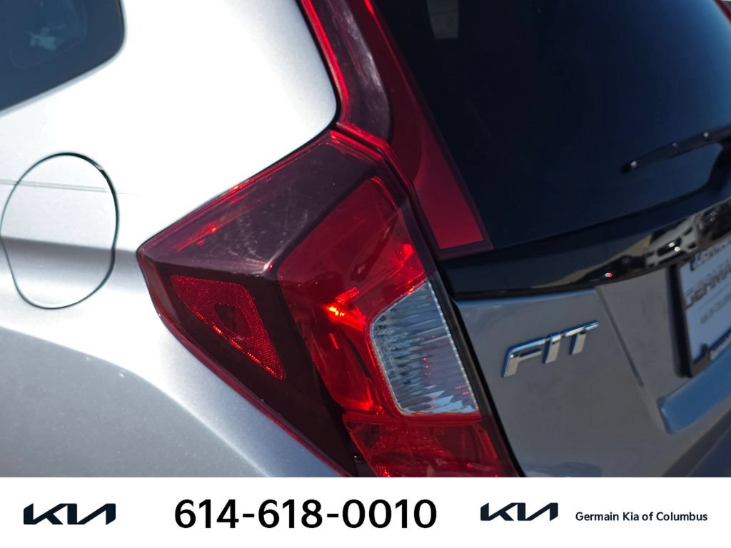 Used 2018 Honda Fit Sport image 16