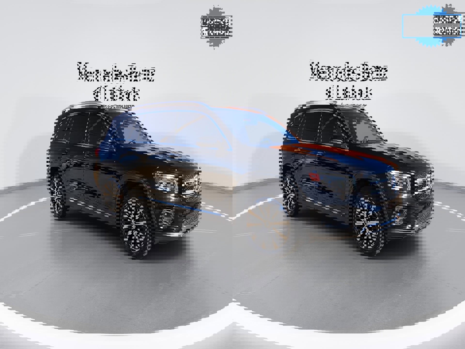 Used 2021 Mercedes-Benz GLB 250 w/ Premium Package image 2