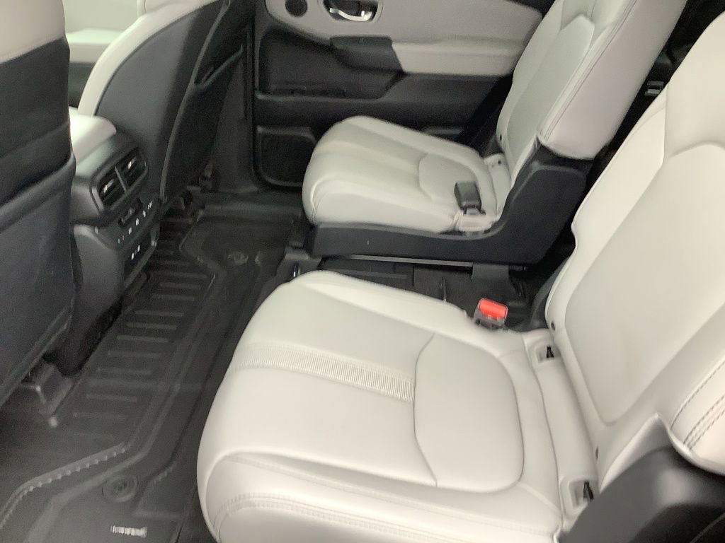Used 2024 Honda Pilot EX-L image 26