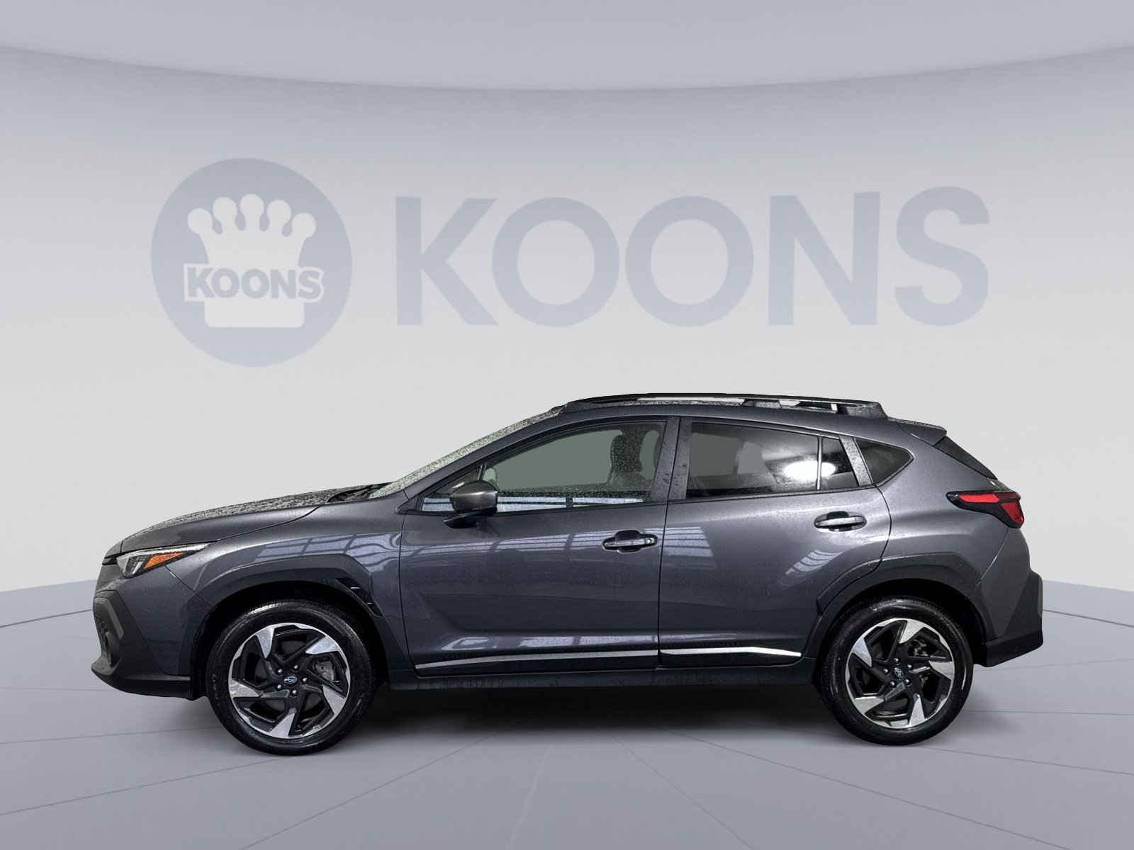 Used 2024 Subaru Crosstrek 2.5i Limited w/ Crosstrek Mirror Package AWD/4WD image 2