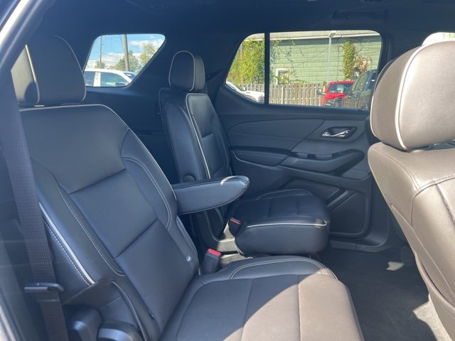 Used 2023 Chevrolet Traverse Premier image 15