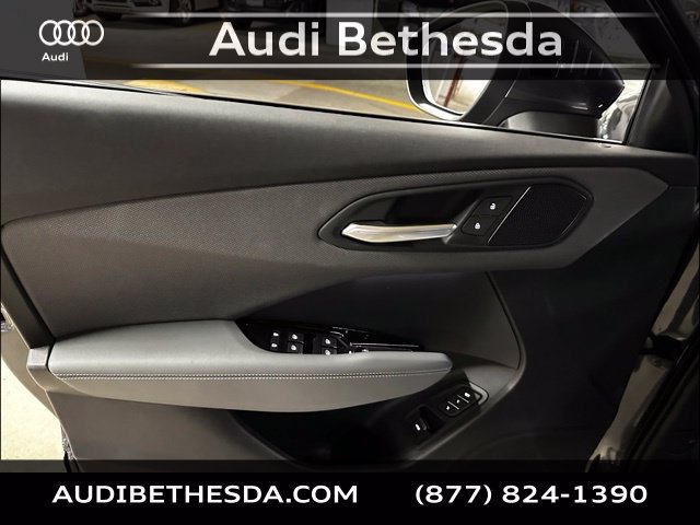 New 2026 Audi Q3 quattro 2.0T AWD/4WD image 13