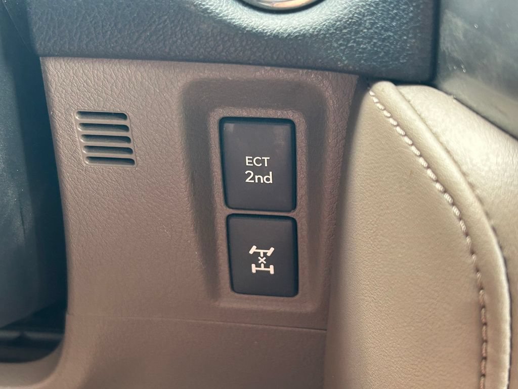 Used 2023 Lexus GX 460 Luxury AWD/4WD image 32