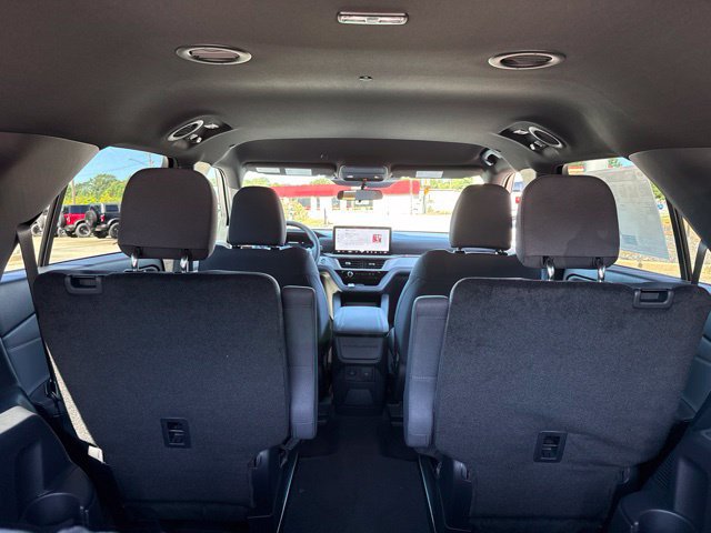 New 2027 Ford Explorer Active RWD image 18