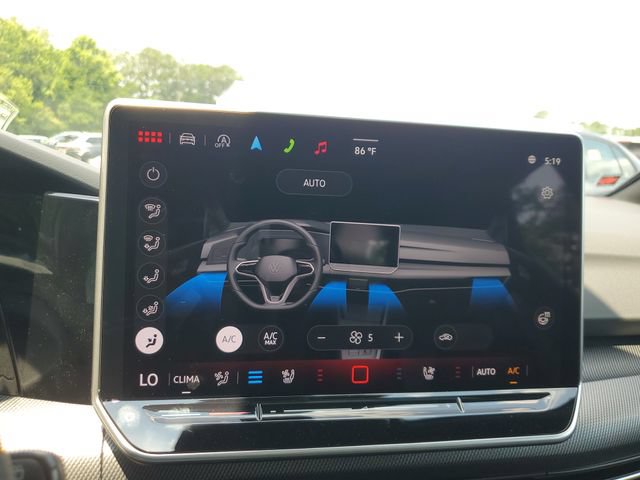 New 2026 Volkswagen GTI SE FWD image 20