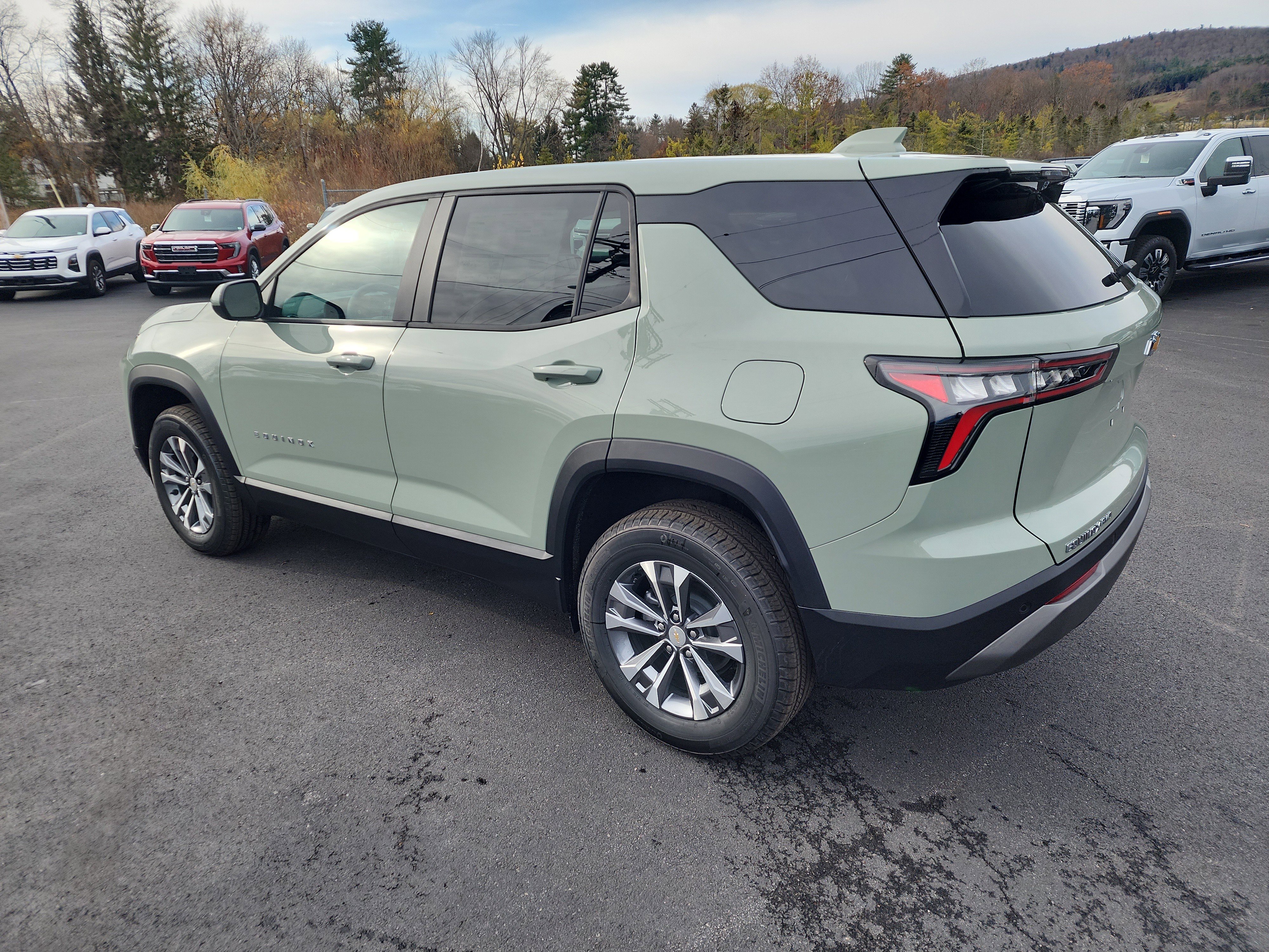 New 2026 Chevrolet Equinox LT w/ Convenience Package II image 6