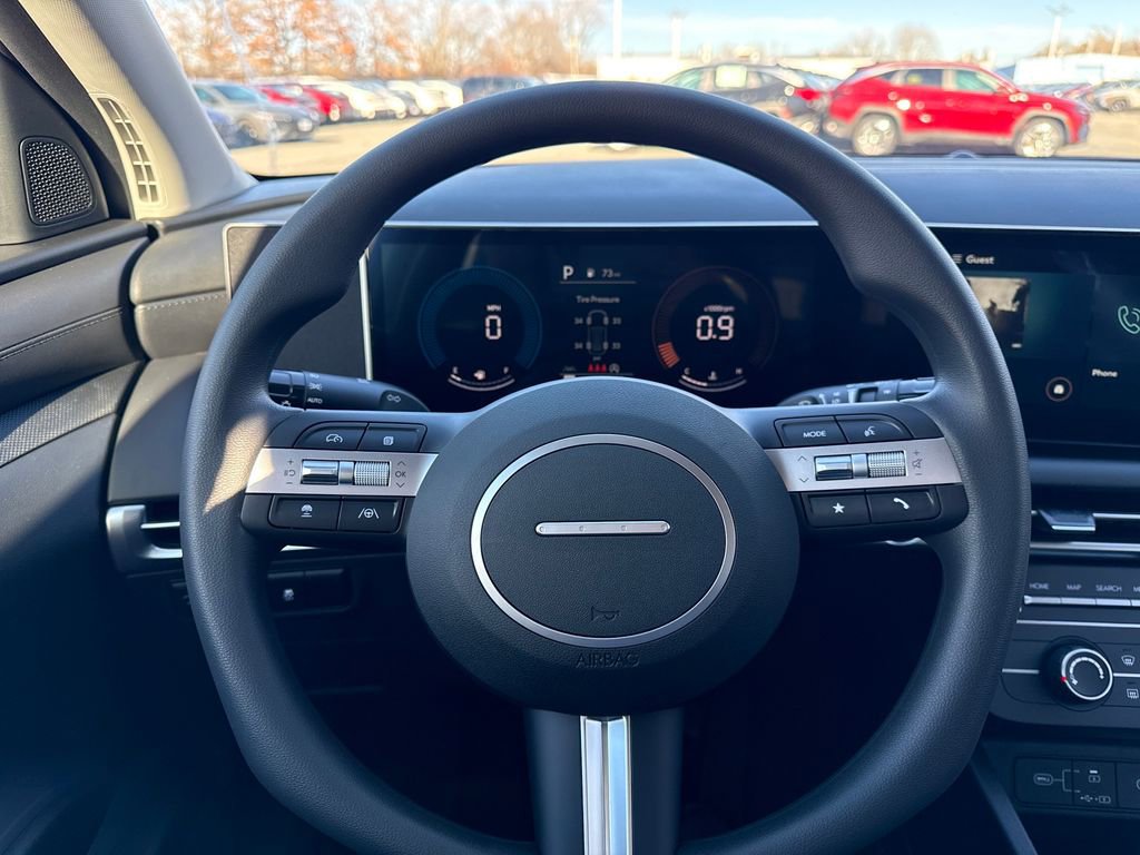 New 2026 Hyundai Tucson SE image 17