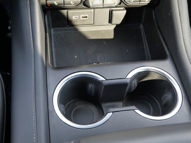 Used 2023 Chevrolet Suburban Z71 w/ Z71 Off-Road Package image 23