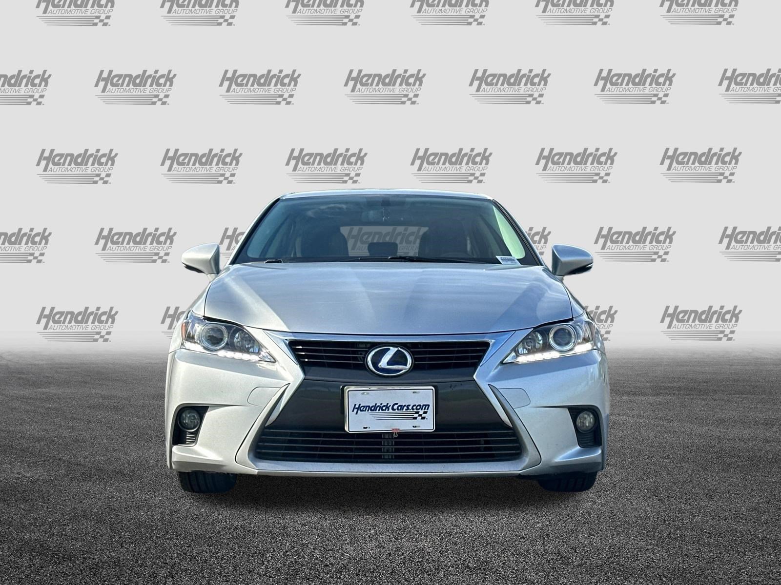 Used 2015 Lexus CT 200h image 10