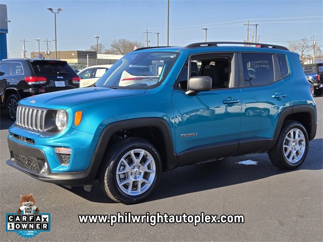 Used 2022 Jeep Renegade Latitude w/ Sun/Sound Group image 7