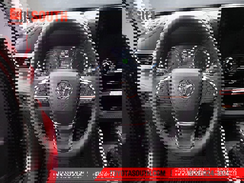 New 2026 Toyota Highlander XLE image 25