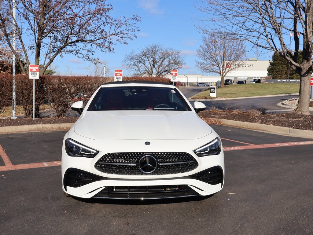 Used 2025 Mercedes-Benz CLE 450 4MATIC Cabriolet image 3