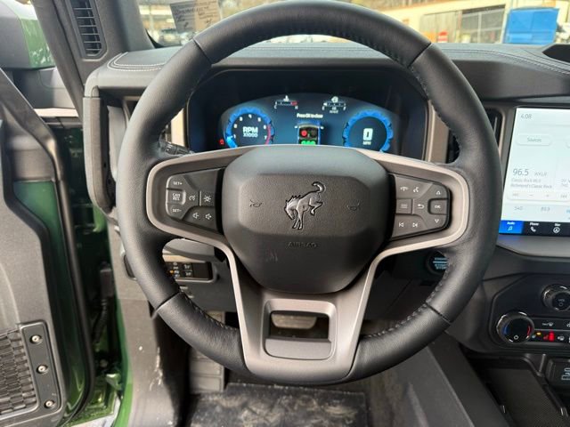 New 2025 Ford Bronco Outer Banks w/ Sasquatch Package image 12