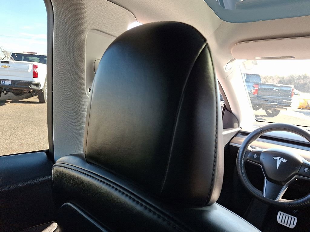 Used 2022 Tesla Model Y Performance image 13