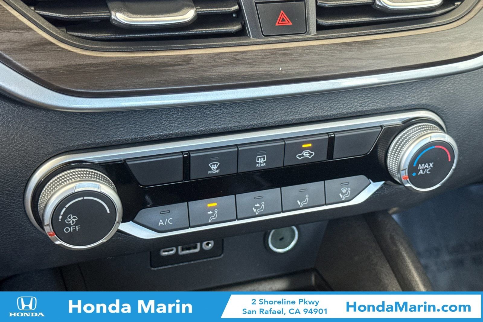 Used 2025 Nissan Altima 2.5 SV FWD image 24