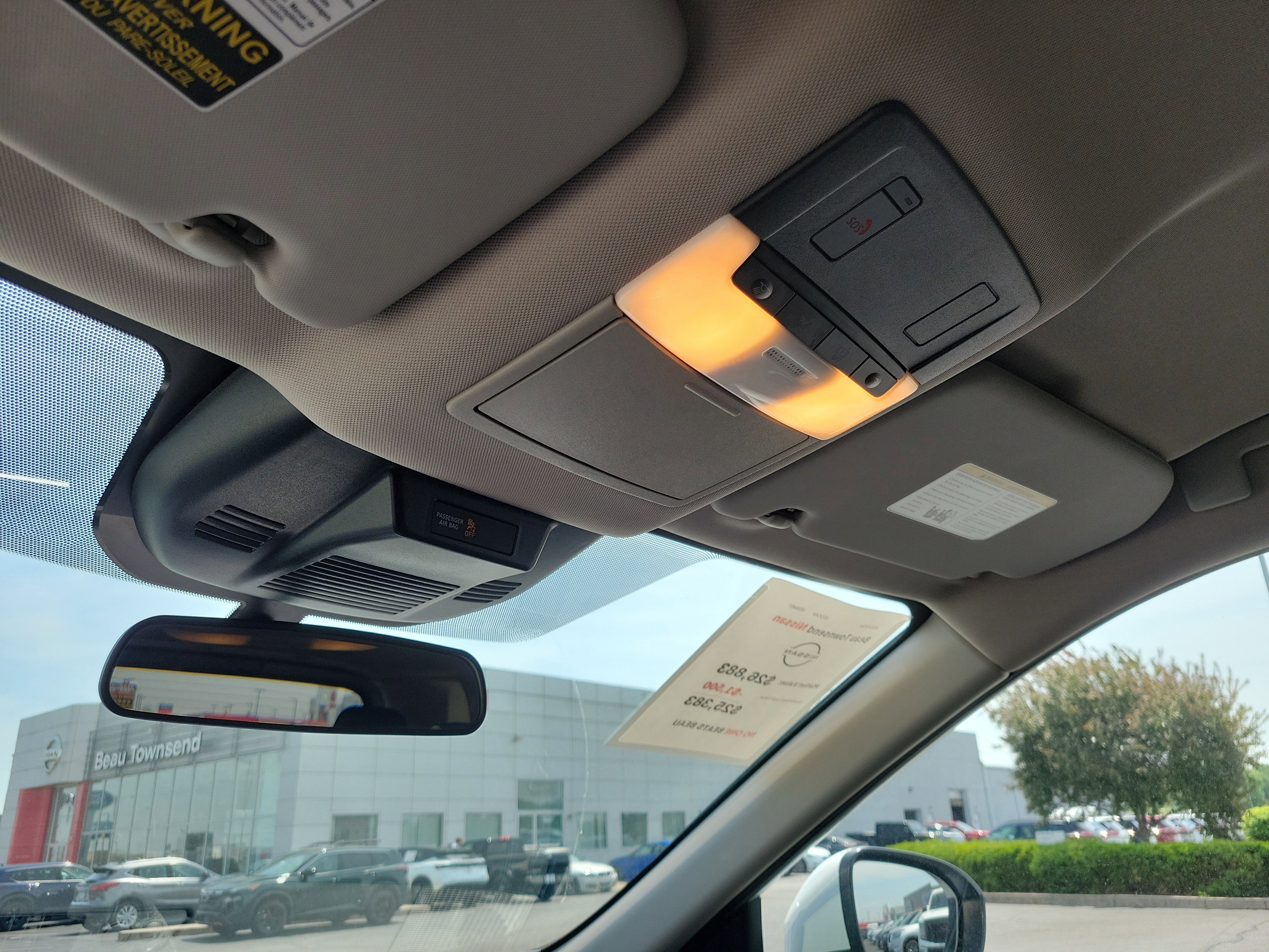 Certified 2025 Nissan Rogue SV AWD/4WD image 30