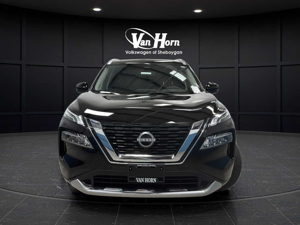 Used 2023 Nissan Rogue Platinum w/ Platinum Premium Package FWD image 2