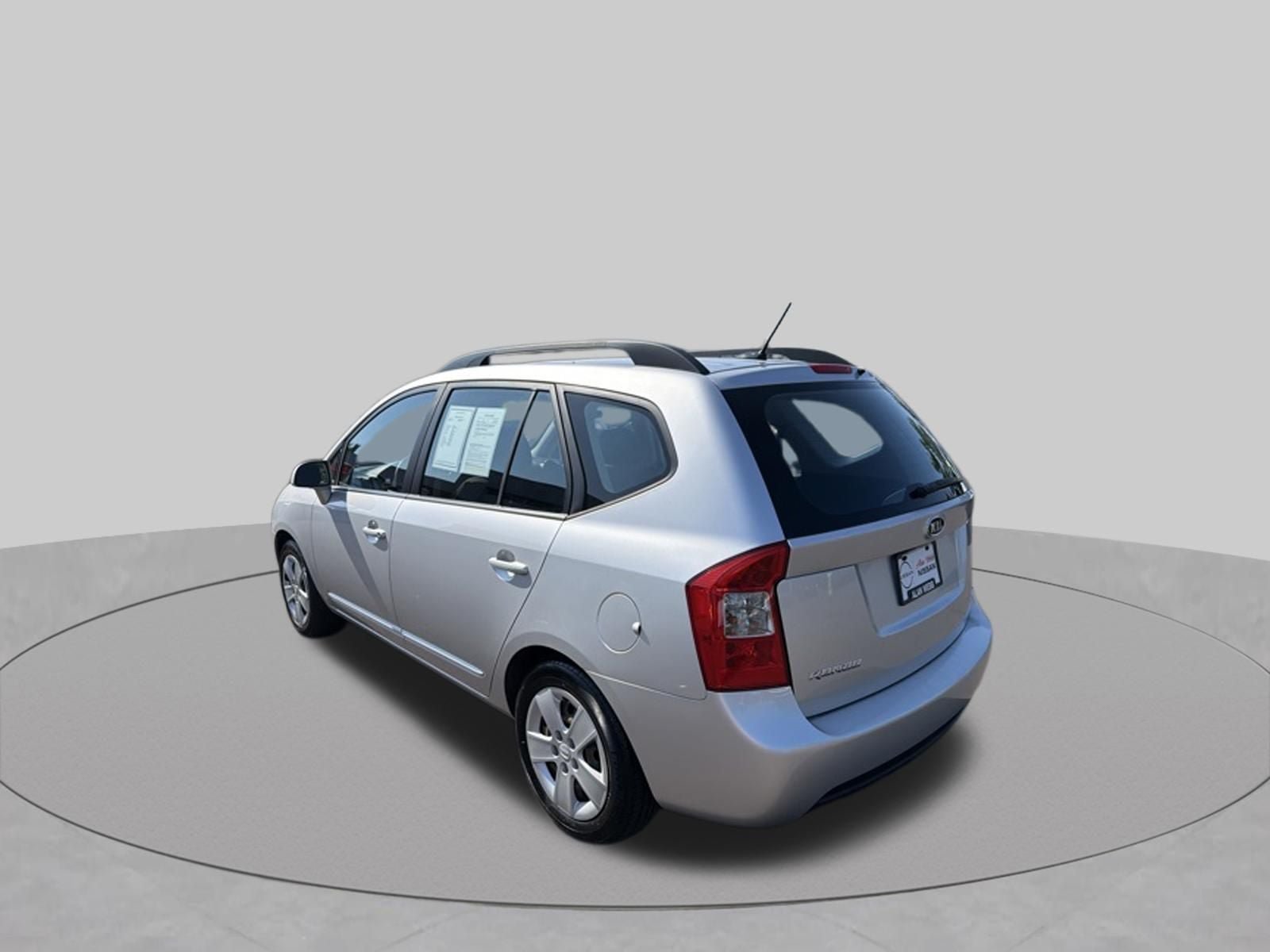 Used 2009 Kia Rondo LX FWD image 5