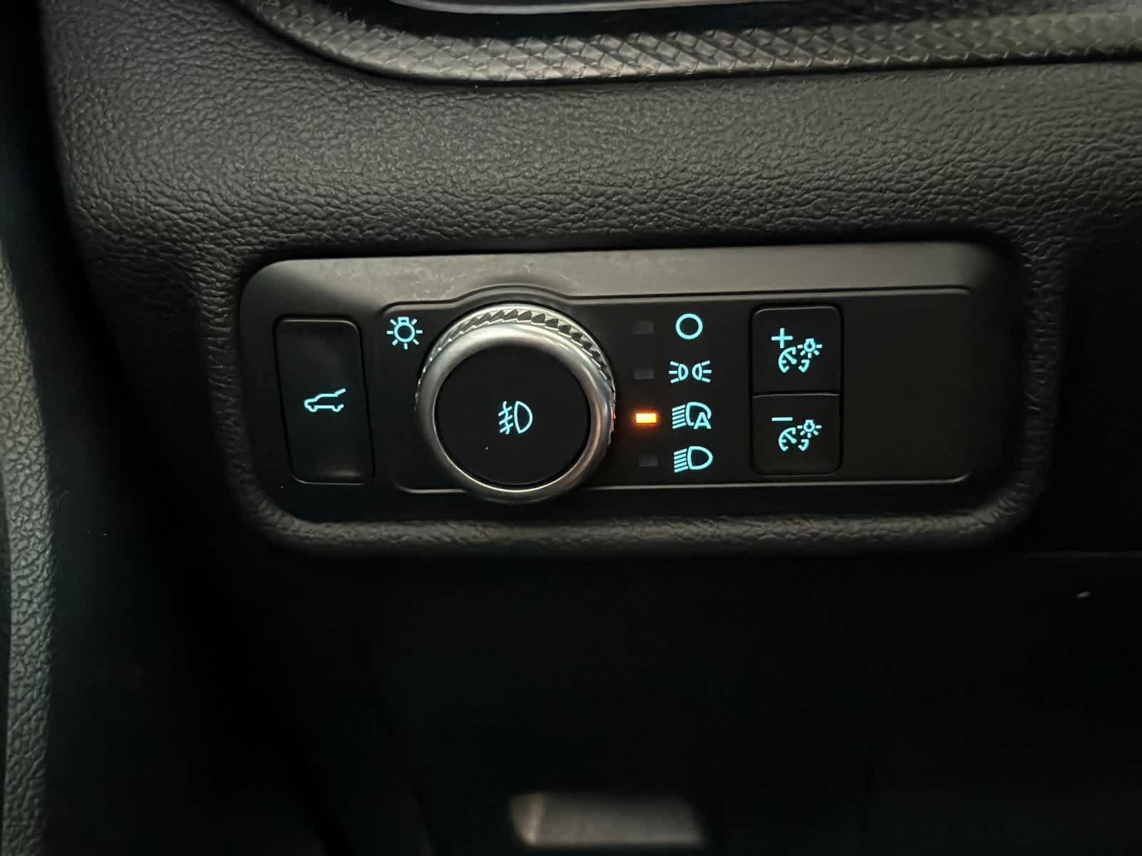 Used 2021 Ford Explorer ST w/ Equipment Group 401A AWD/4WD image 31