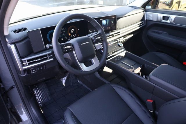 Used 2025 Hyundai Santa Fe XRT image 10