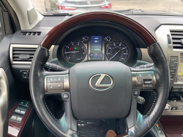 Used 2018 Lexus GX 460 Premium w/ Premium Package AWD/4WD image 9