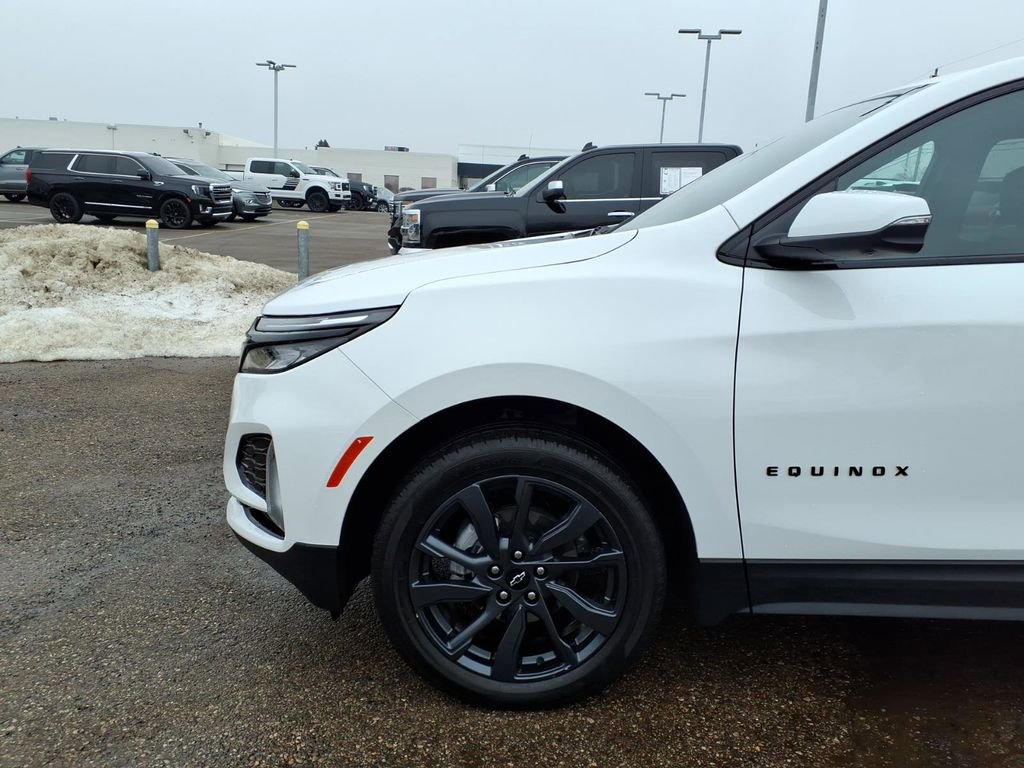 Certified 2024 Chevrolet Equinox RS w/ RS Leather Package image 23