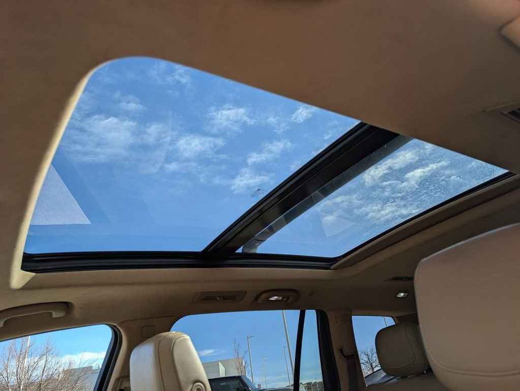 Certified 2024 Cadillac XT6 Sport w/ Platinum Package image 14