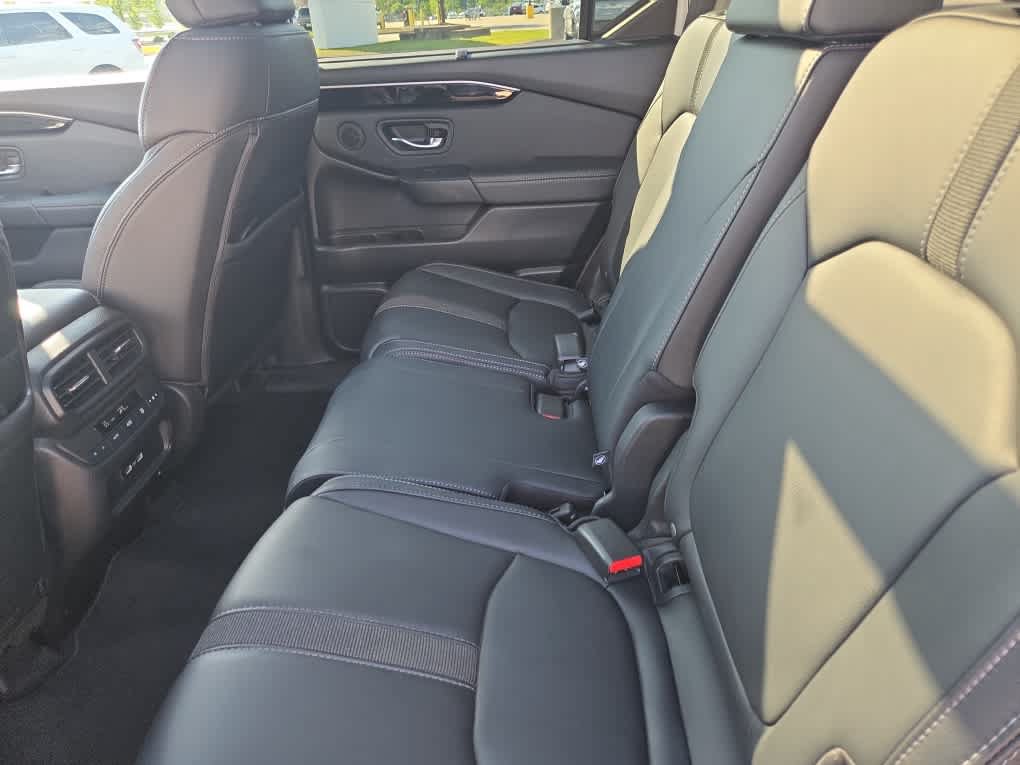 Certified 2023 Honda Pilot Touring image 46