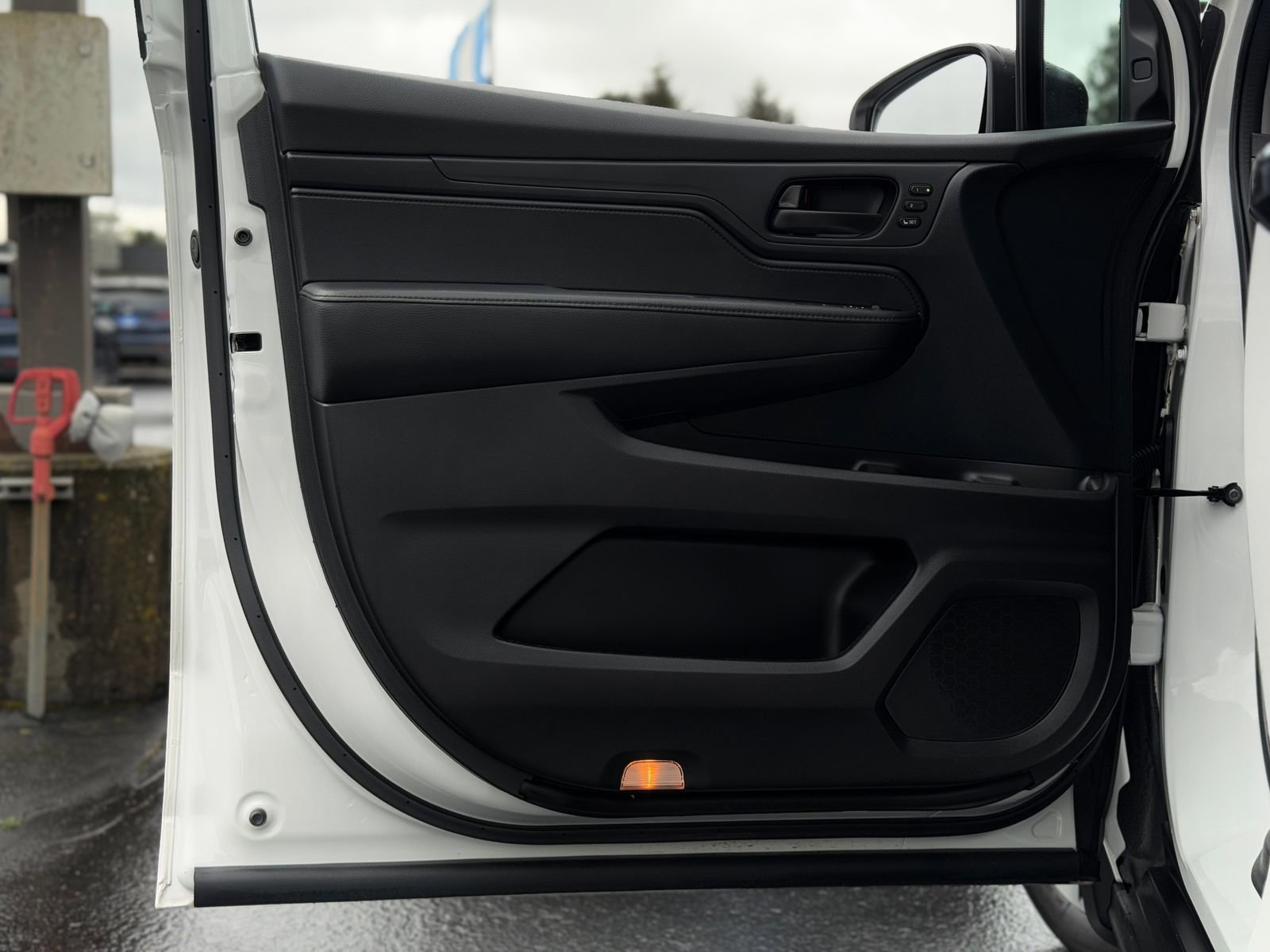 Certified 2023 Honda Odyssey EX-L image 13
