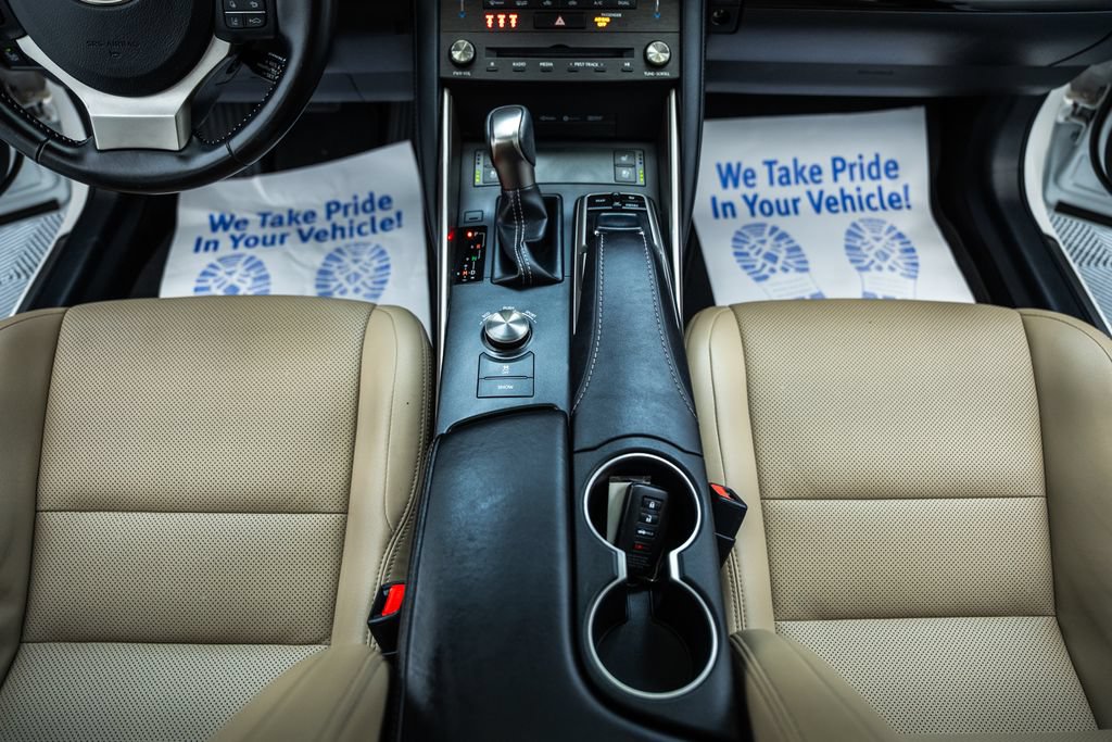 Used 2020 Lexus IS 300 w/ Navigation Package RWD image 27