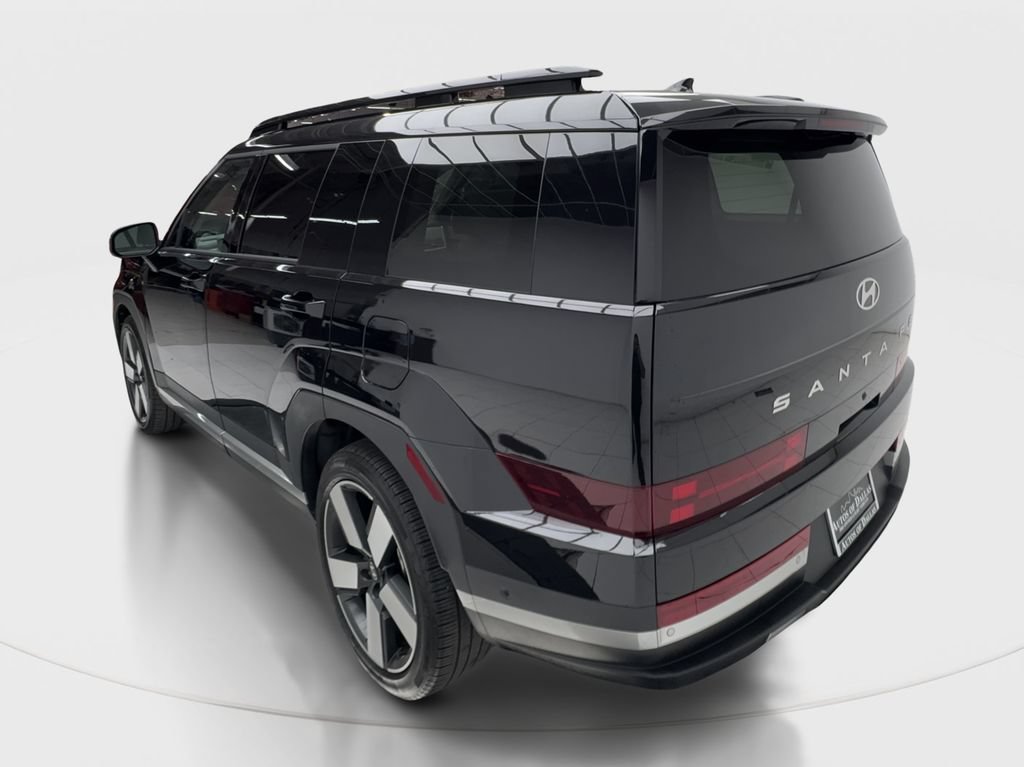 Used 2025 Hyundai Santa Fe Limited FWD image 10