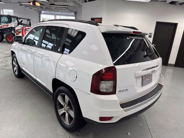 Used 2017 Jeep Compass High Altitude AWD/4WD image 9