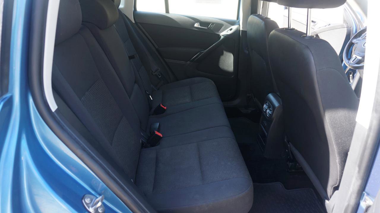 Used 2018 Volkswagen Tiguan Limited w/ Premium Package AWD/4WD image 20