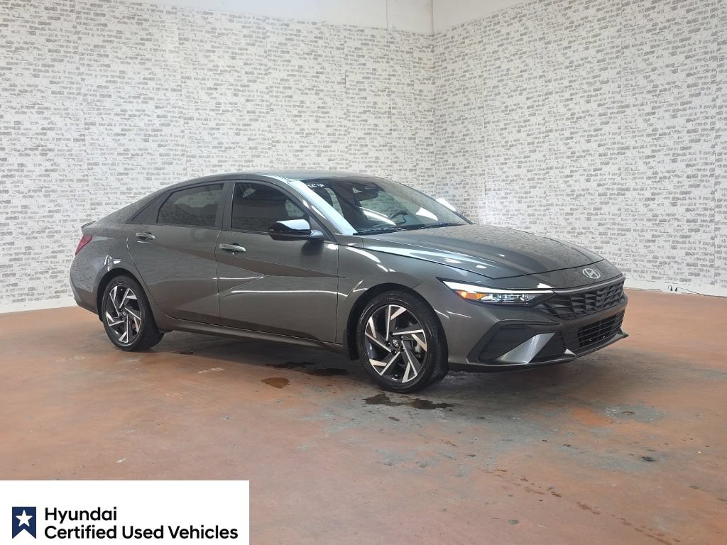 Certified 2025 Hyundai Elantra Sport