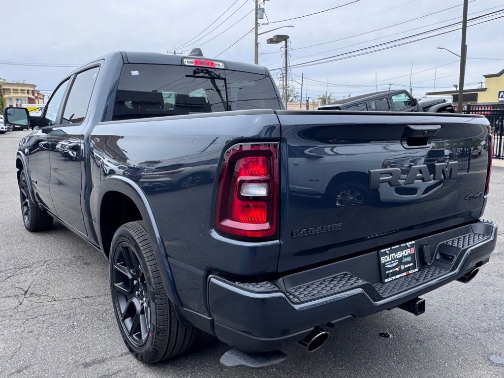 New 2026 RAM 1500 Laramie AWD/4WD image 6