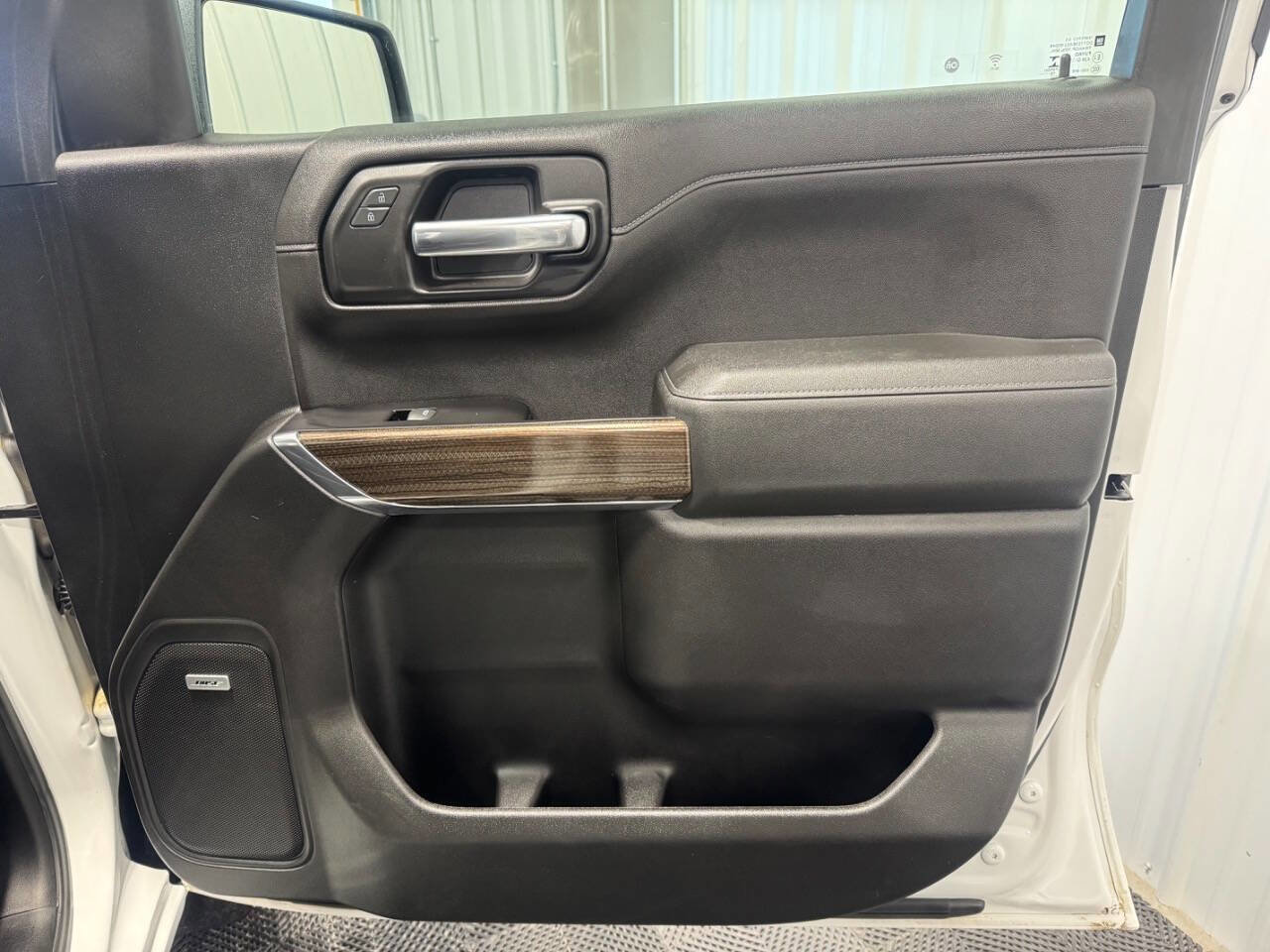 Used 2019 Chevrolet Silverado 1500 RST image 24