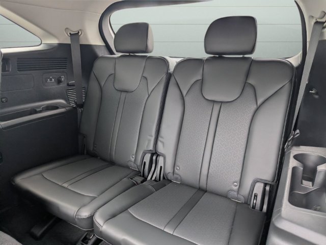 Used 2023 Kia Sorento S w/ Panoramic Sunroof Package FWD image 32