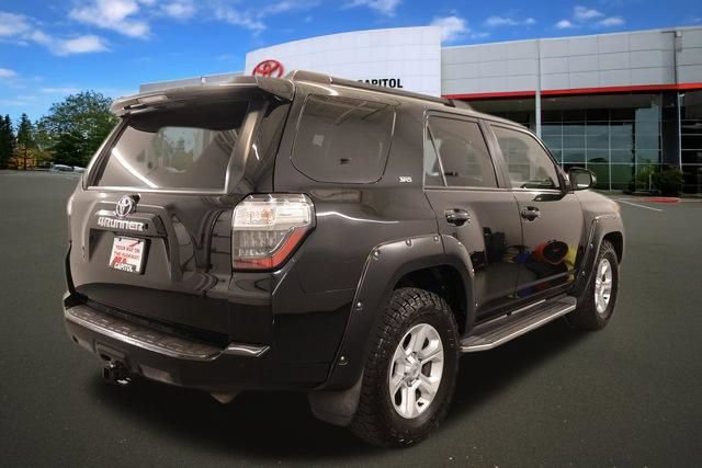 Used 2018 Toyota 4Runner SR5 Premium RWD image 3