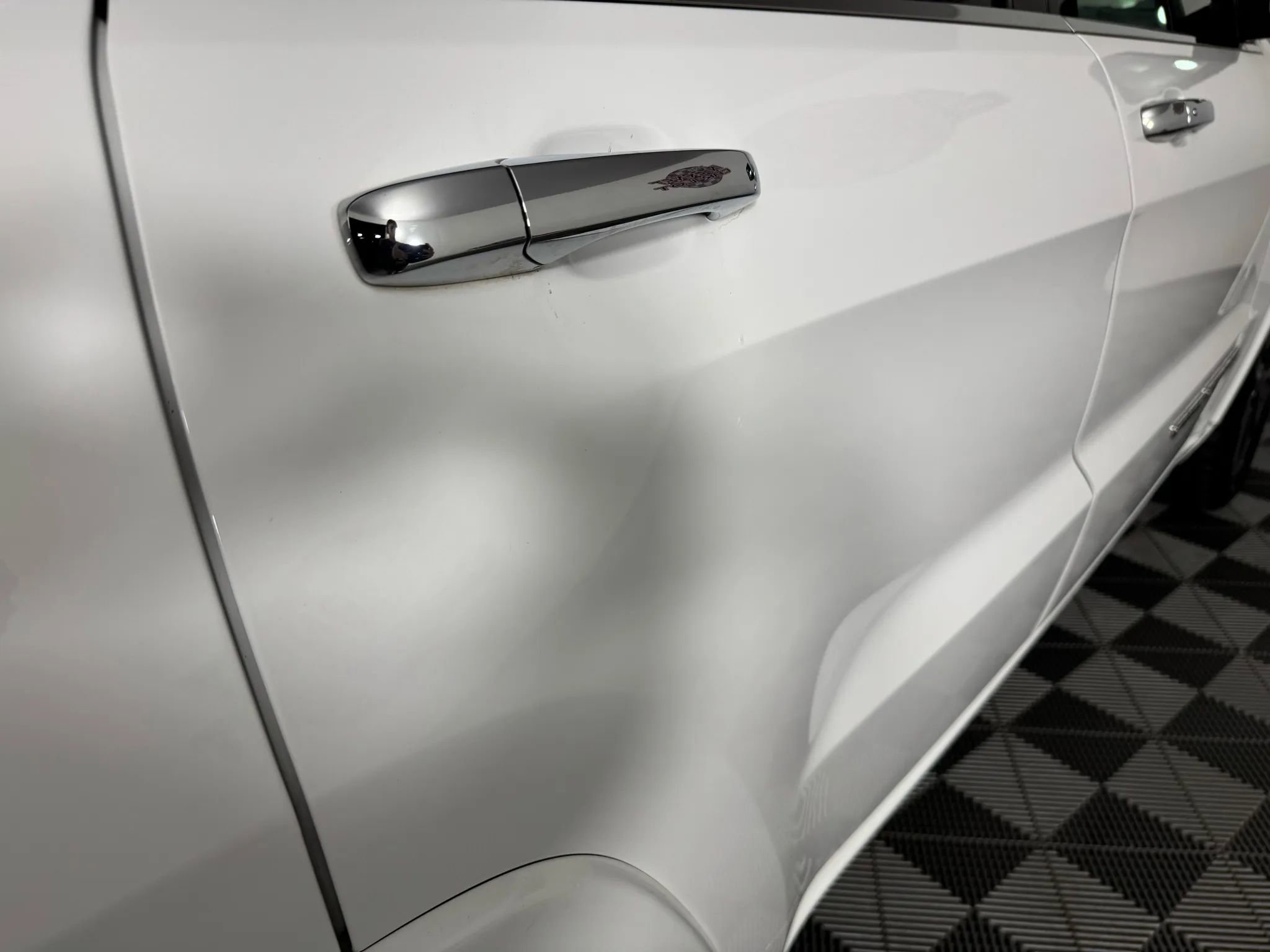 Used 2018 Jeep Grand Cherokee Overland image 33