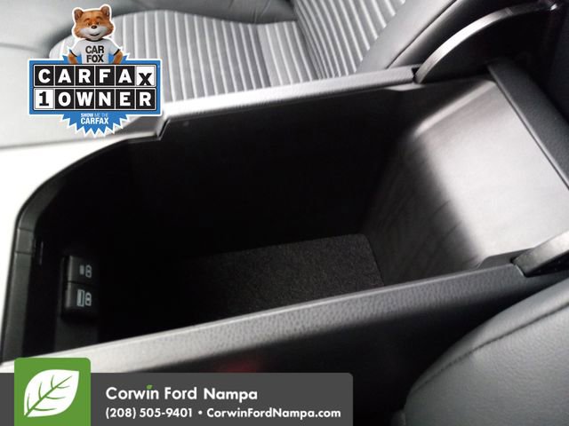 Used 2024 Toyota Camry SE image 20