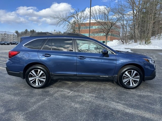Used 2019 Subaru Outback 2.5i Limited image 4