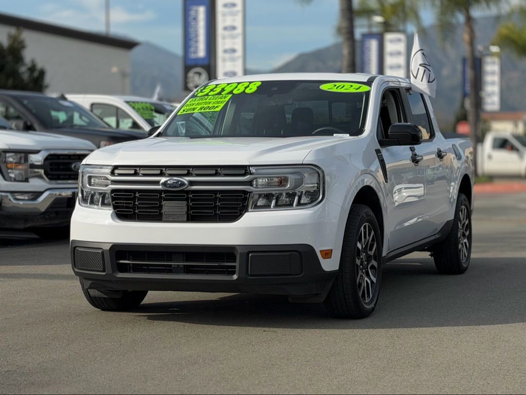 Certified 2024 Ford Maverick Lariat image 4