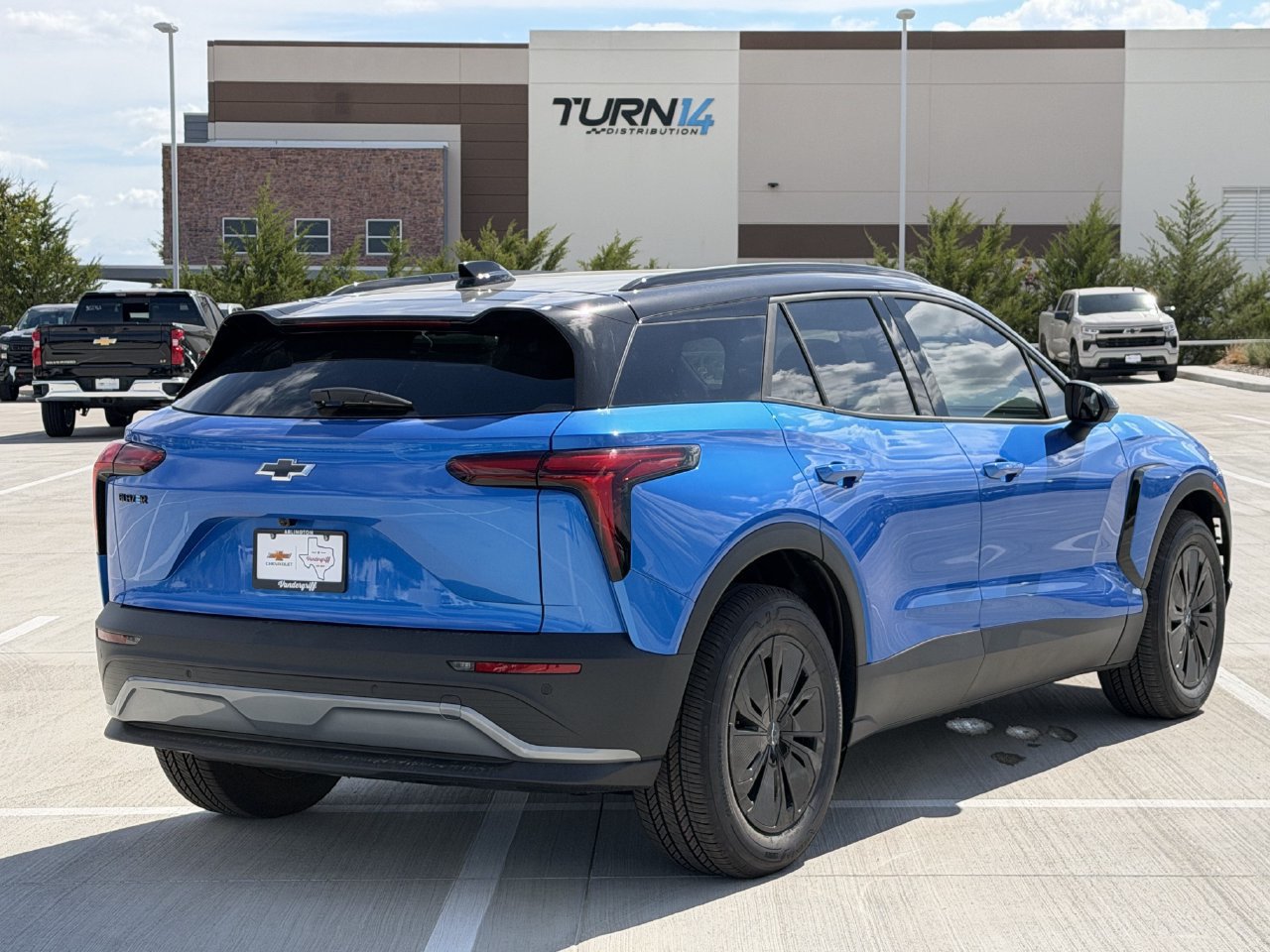 New 2027 Chevrolet Blazer EV LT FWD image 4